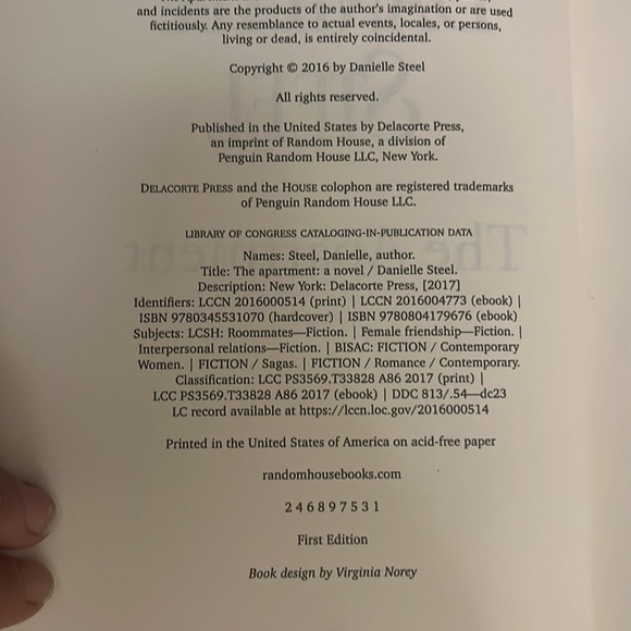 Danielle Steel novel The Apartment
First edition 2016 printing - Picture 4 of 5